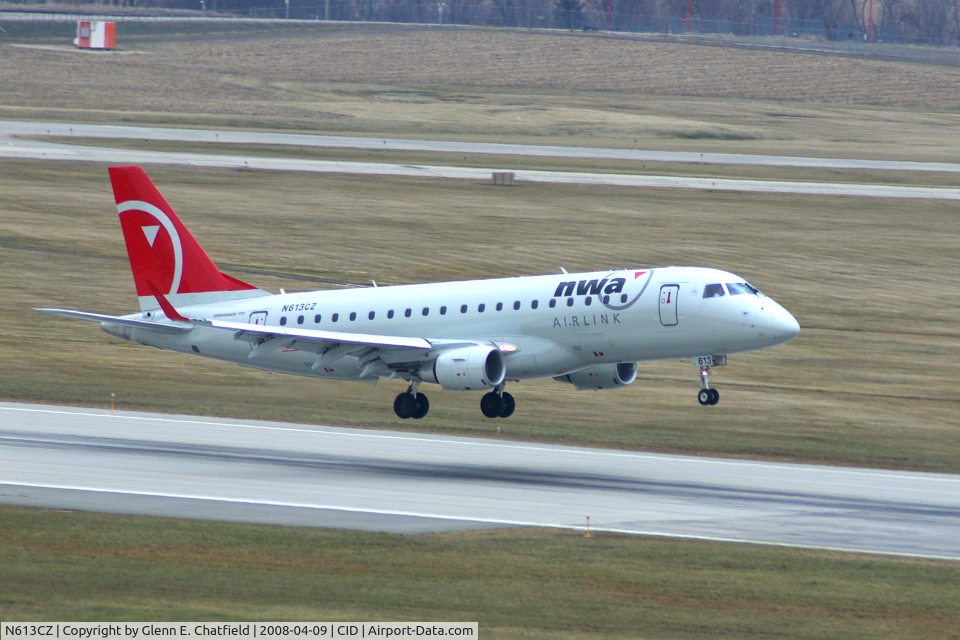 N613CZ, 2008 Embraer 175LR (ERJ-170-200LR) C/N 17000203, Landing on Runway 27