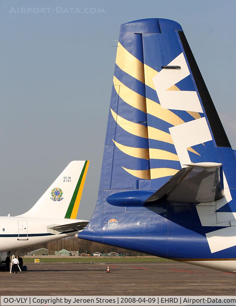 OO-VLY, 1990 Fokker 50 C/N 20181, together wit A319 of Brasil Government