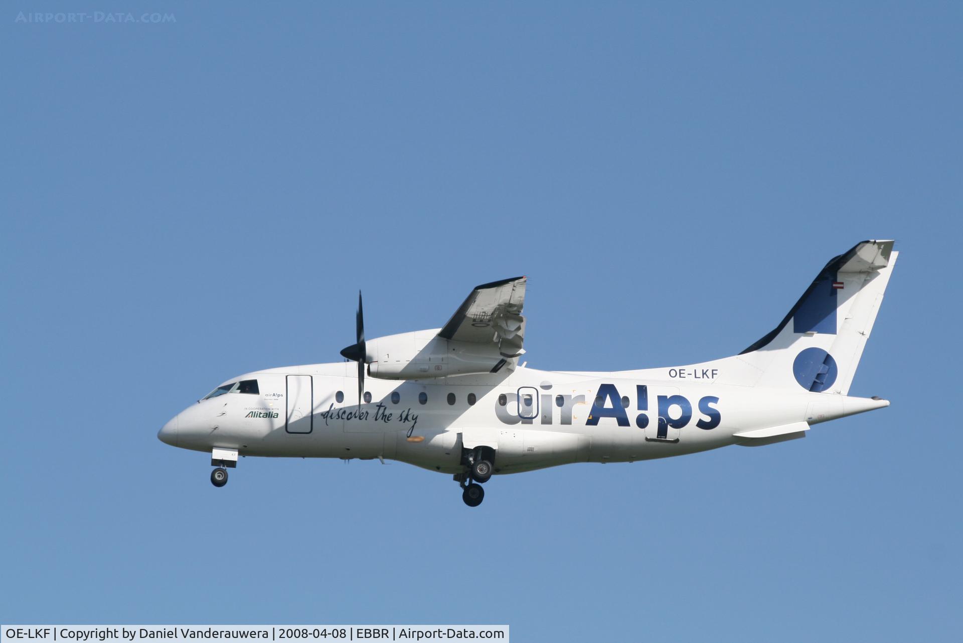 OE-LKF, 1996 Dornier 328-110 C/N 3073, arrival of flight A6 8702 to rwy 25L