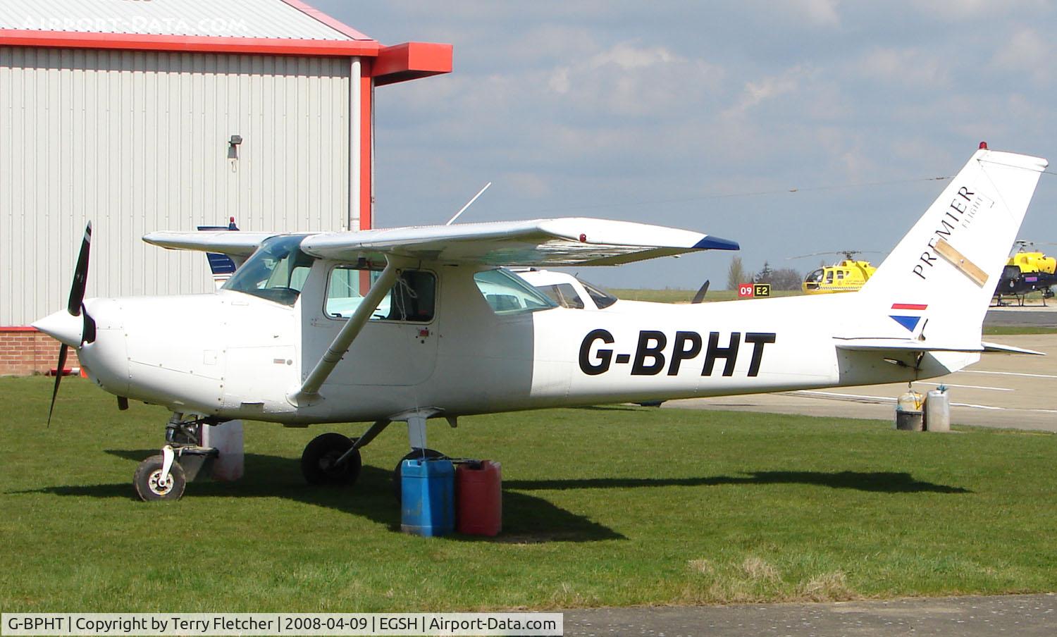 G-BPHT, 1978 Cessna 152 C/N 152-82401, Cessna 152 at Norwich UK