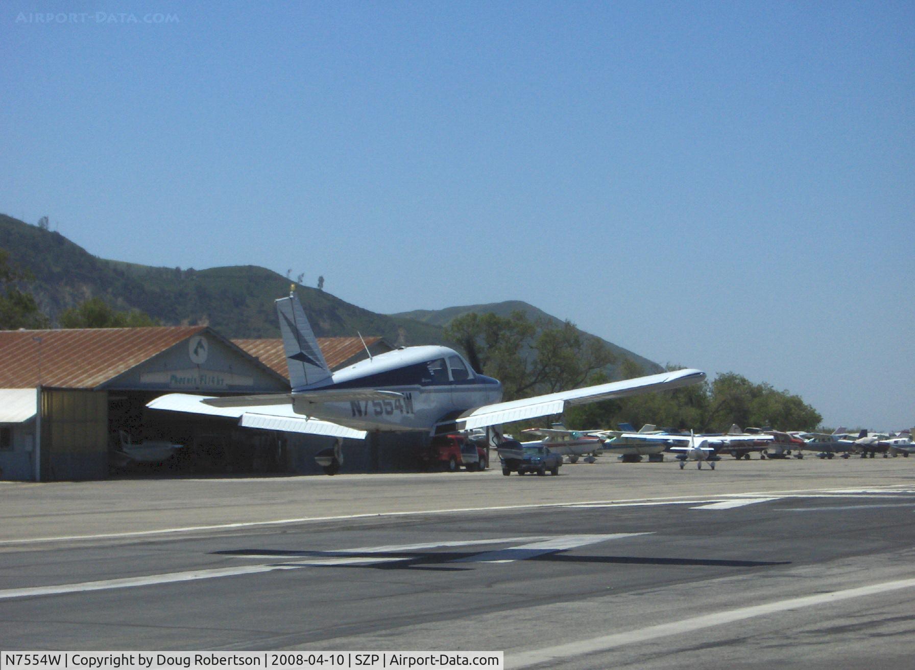 N7554W, 1963 Piper PA-28-180 Cherokee C/N 28-1493, 1963 Piper PA-28-180 CHEROKEE, Lycoming O&VO-360 180 Hp, flaps landing Rwy 22