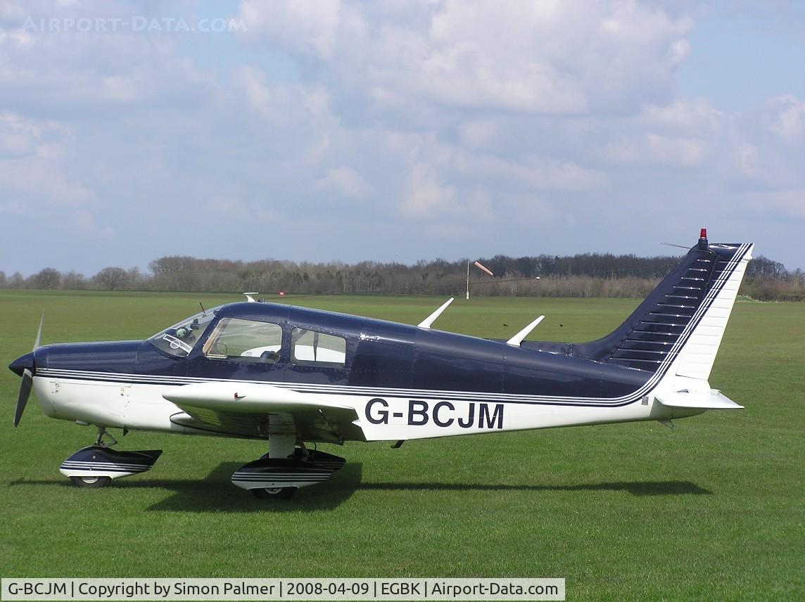 G-BCJM, 1974 Piper PA-28-140 Cherokee Cruiser C/N 28-7425321, Cherokee 140 visiting Sywell