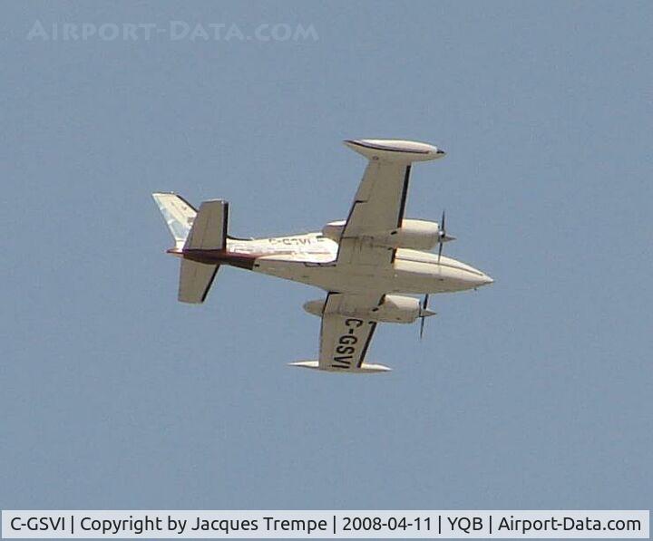 C-GSVI, 1976 Cessna 310R II C/N 310R0833, After take-off