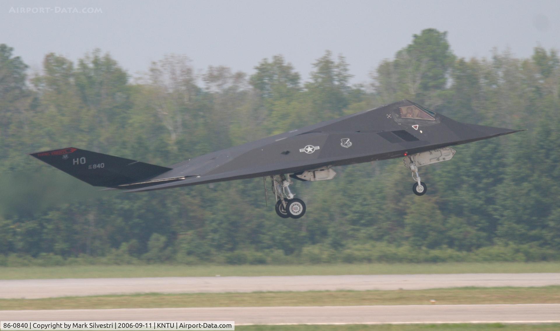 86-0840, 1986 Lockheed F-117A Nighthawk C/N A.4065, Oceana NAS 2006
