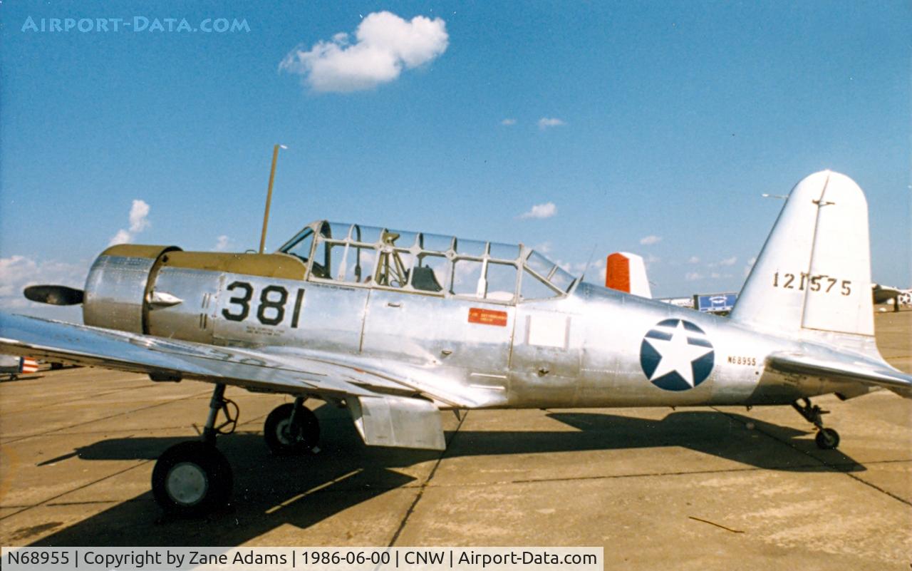 N68955, 1942 Consolidated Vultee BT-13A C/N 5414, Texas Sesquicentennial Air Show 1986