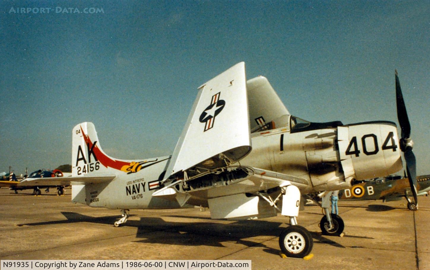 N91935, Douglas AD-4N Skyraider C/N 7462, Texas Sesquicentennial Air Show 1986