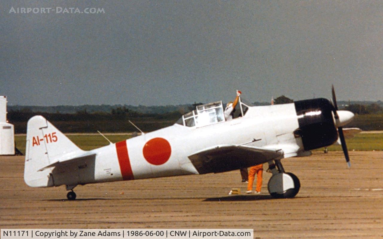 N11171, 1942 North American AT-6B Texan C/N 84-7800, Tora Tora Tora Zero Replica