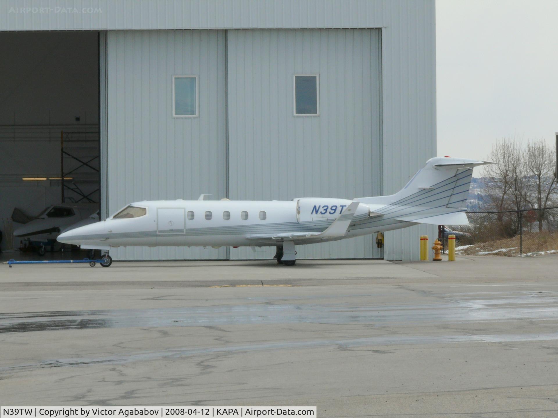 N39TW, 1992 Learjet 31A C/N 047, At Centennial Airport