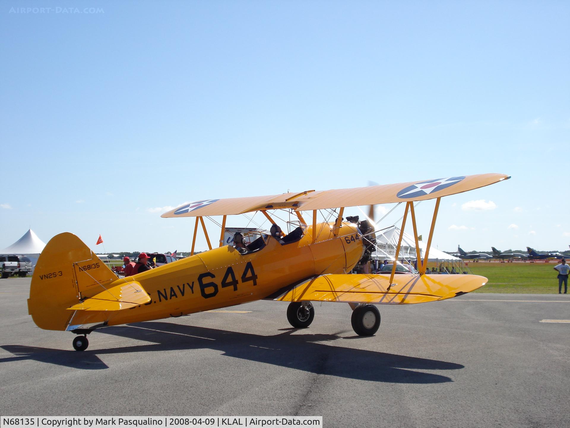 N68135, 1943 Boeing B75N1 C/N 75-7145, Stearman