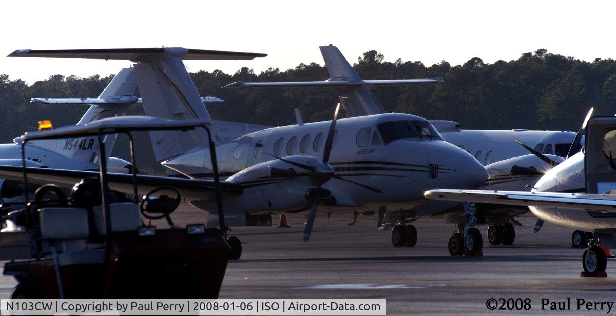 N103CW, 1985 Beech 300 C/N FA-64, A visitor from lands not too distant