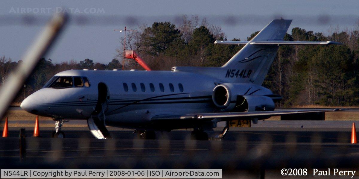 N544LR, 1994 Raytheon Corporate Jets Inc Hawker 1000 C/N 259044, Getting some work to the starboard engine