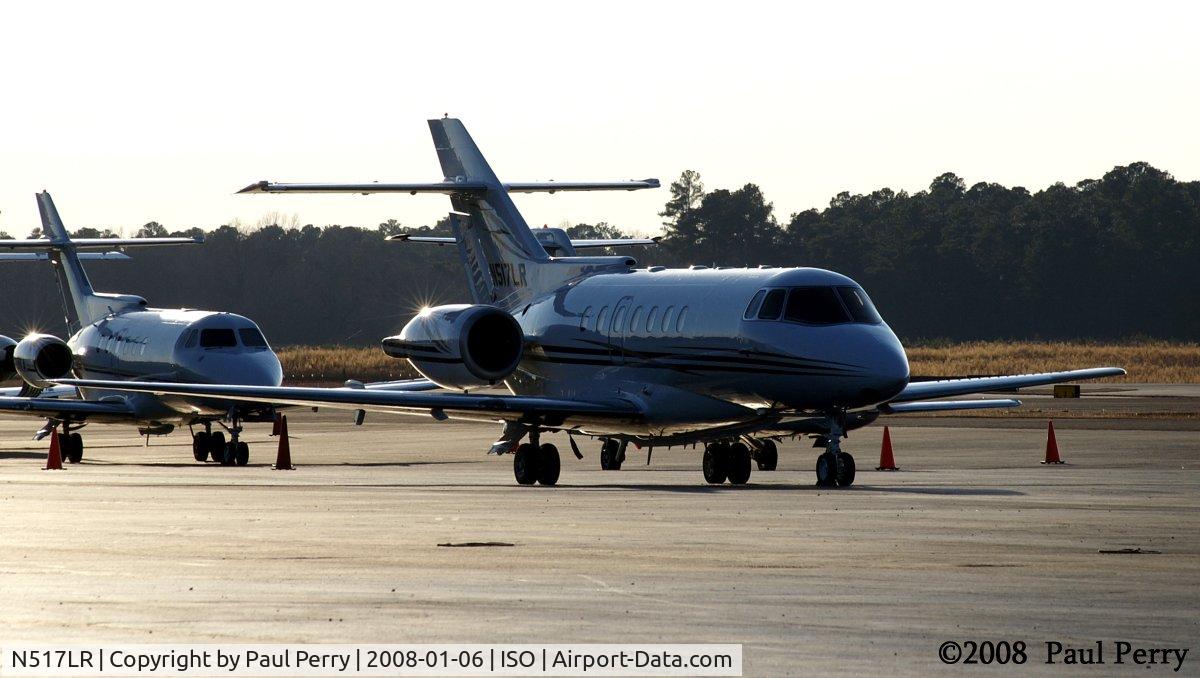 N517LR, 1992 British Aerospace BAe.125-1000A C/N 259017, Lots of biz-jets parked about today