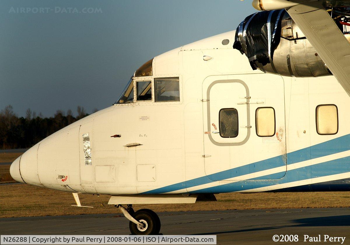 N26288, 1981 Short SD3-30 C/N SH3074, The nose and empty nacelle of 