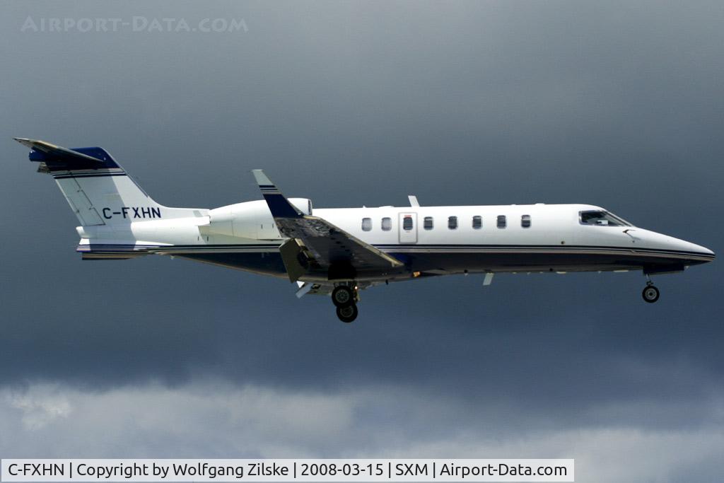 C-FXHN, 2000 Learjet 45 C/N 126, visitor