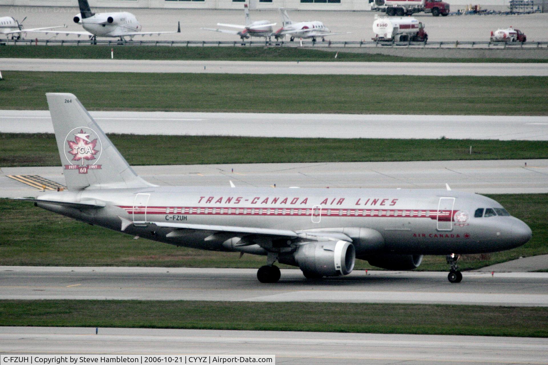 C-FZUH, 1997 Airbus A319-114 C/N 711, Taken from the bedroom window of the Sheraton Hotel