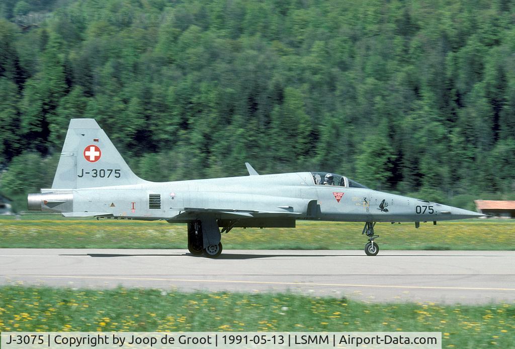 J-3075, 1984 Northrop F-5E Tiger II C/N L.1075, For some reason this is a rarely seen Tiger: over the last 25 years I photographed it just once.