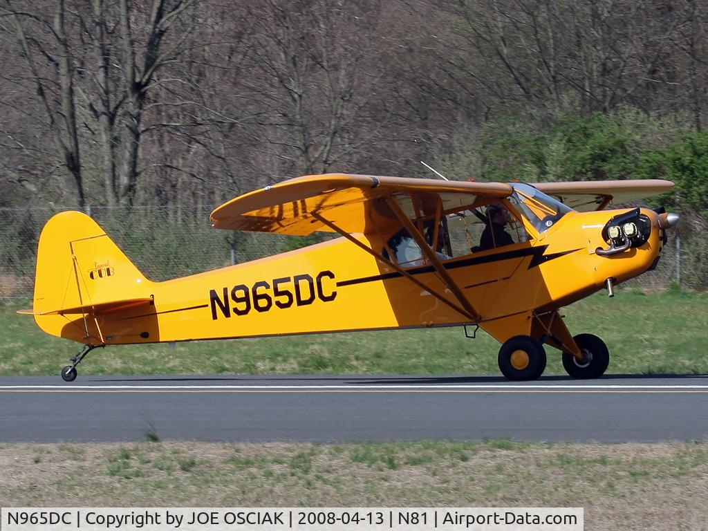 N965DC, 2007 American Legend AL3 C/N AL-1103, Landing at Hammonton