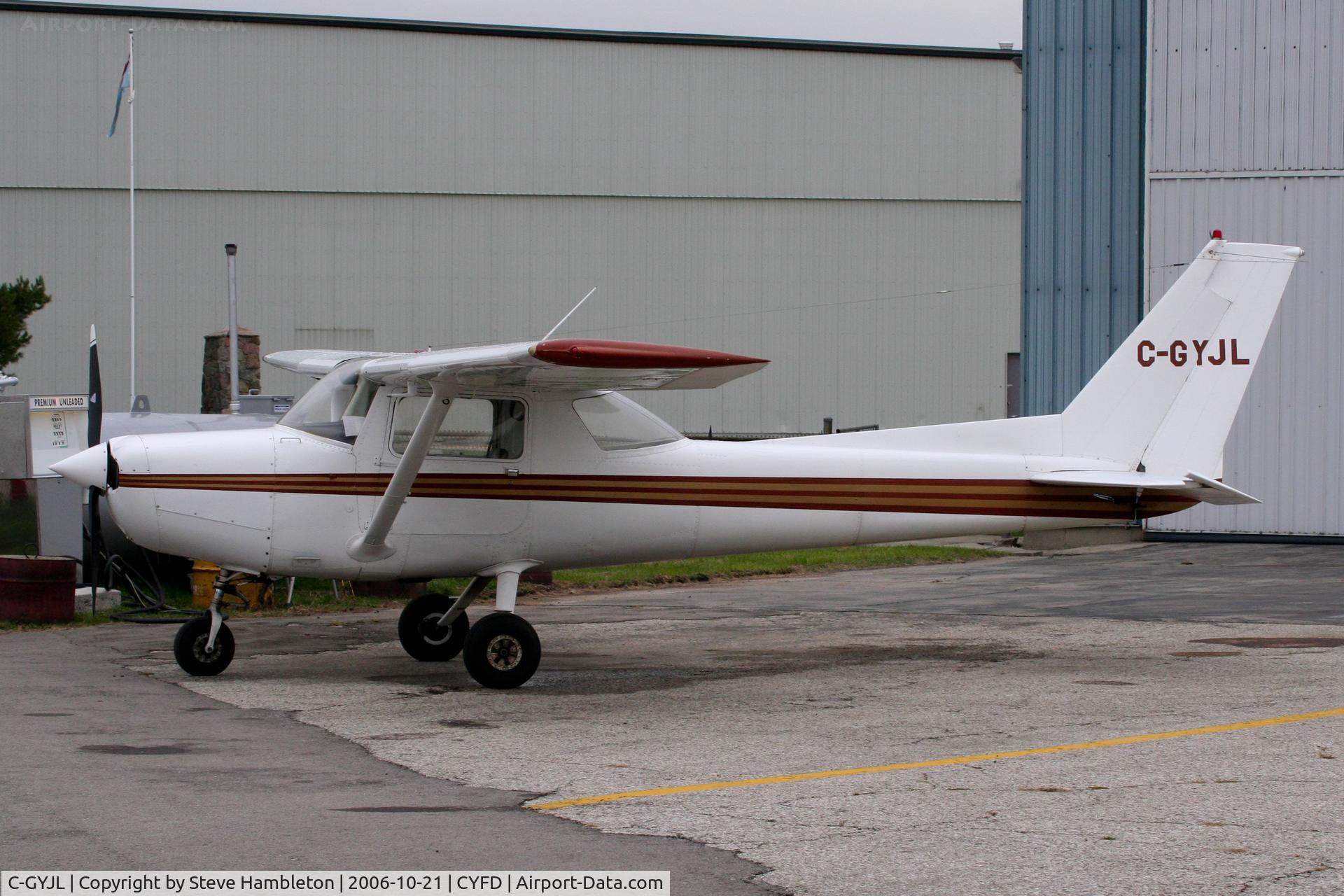 C-GYJL, 1977 Cessna 152 C/N 15279520, At Brantford Municipal