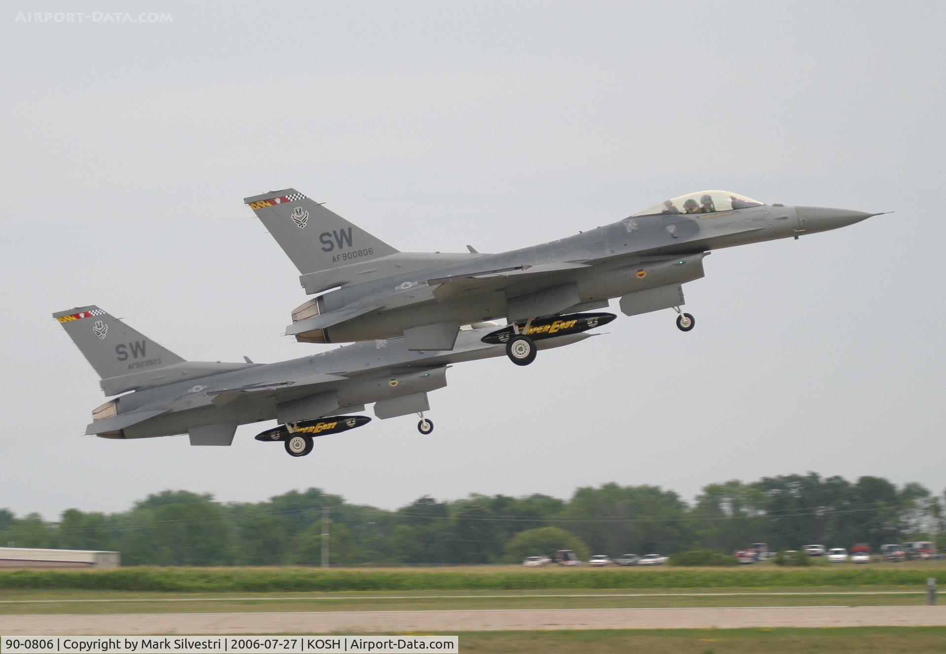 90-0806, 1990 General Dynamics F-16C Fighting Falcon C/N CC-6, Oshkosh 2006