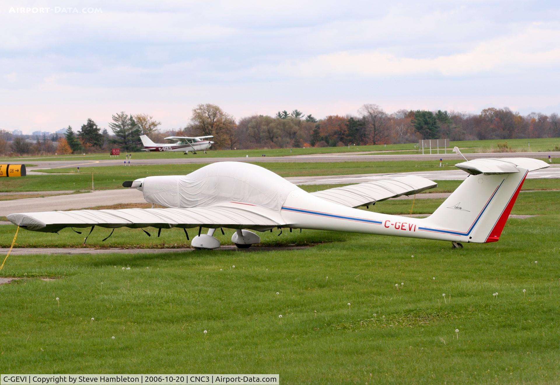 C-GEVI, 1985 Grob G-109B C/N 6376, At Brampton, Ontario