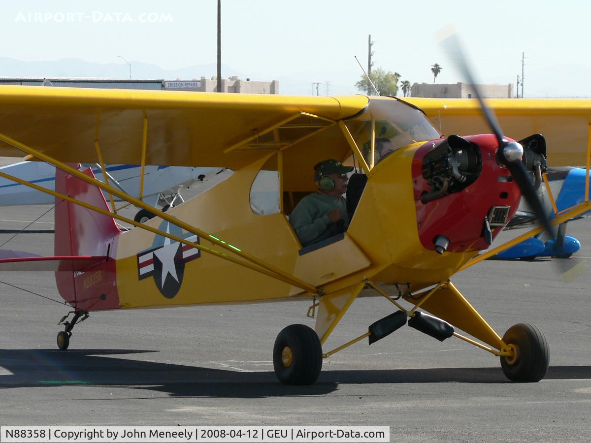 N88358, 1946 Piper J3C-65 Cub C/N 15976, Participating in a Young Eagles event at GEU.