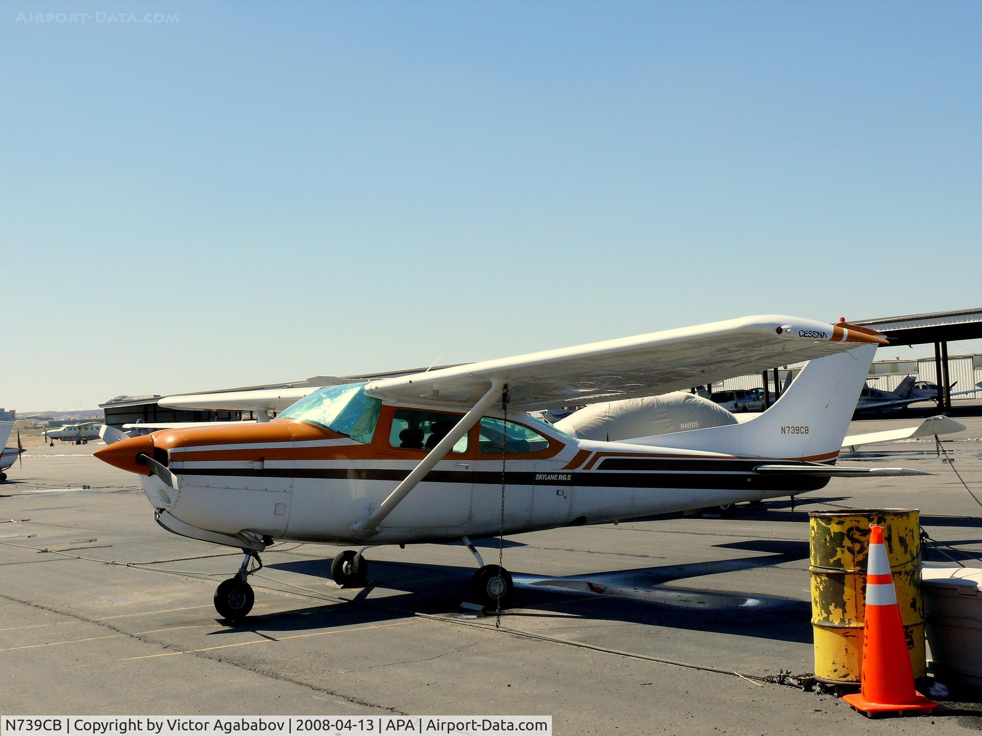 N739CB, 1979 Cessna R182 Skylane RG C/N R18200985, parked at ramp Hotel