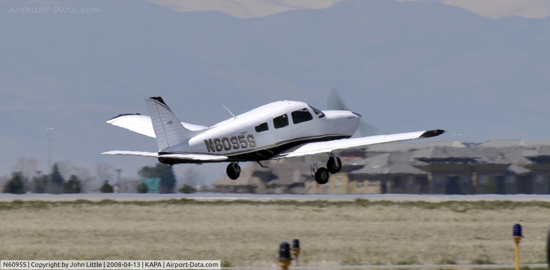 N6095S, 2007 Piper PA-28-181 Archer II C/N 2843662, Takeoff 35R
