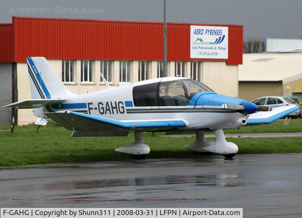 F-GAHG, Robin DR-400-140B Major C/N 1176, Waiting a new light flight...