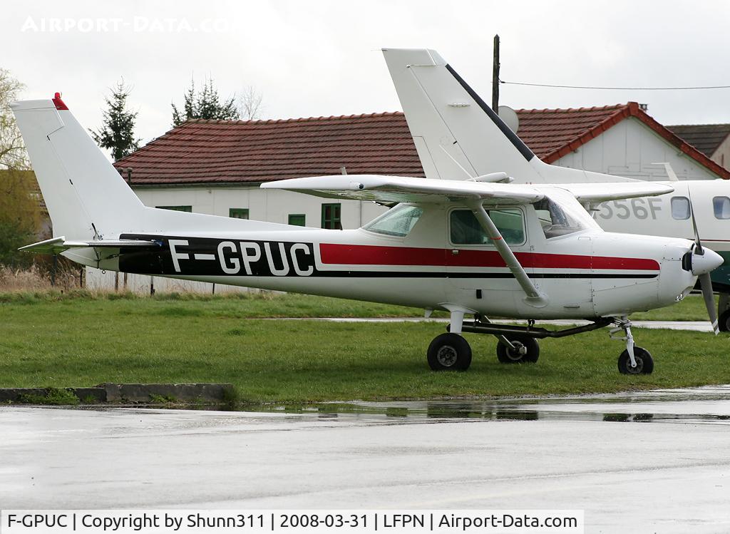 F-GPUC, 1981 Reims F152 C/N 152-85282, Waiting a new light flight...
