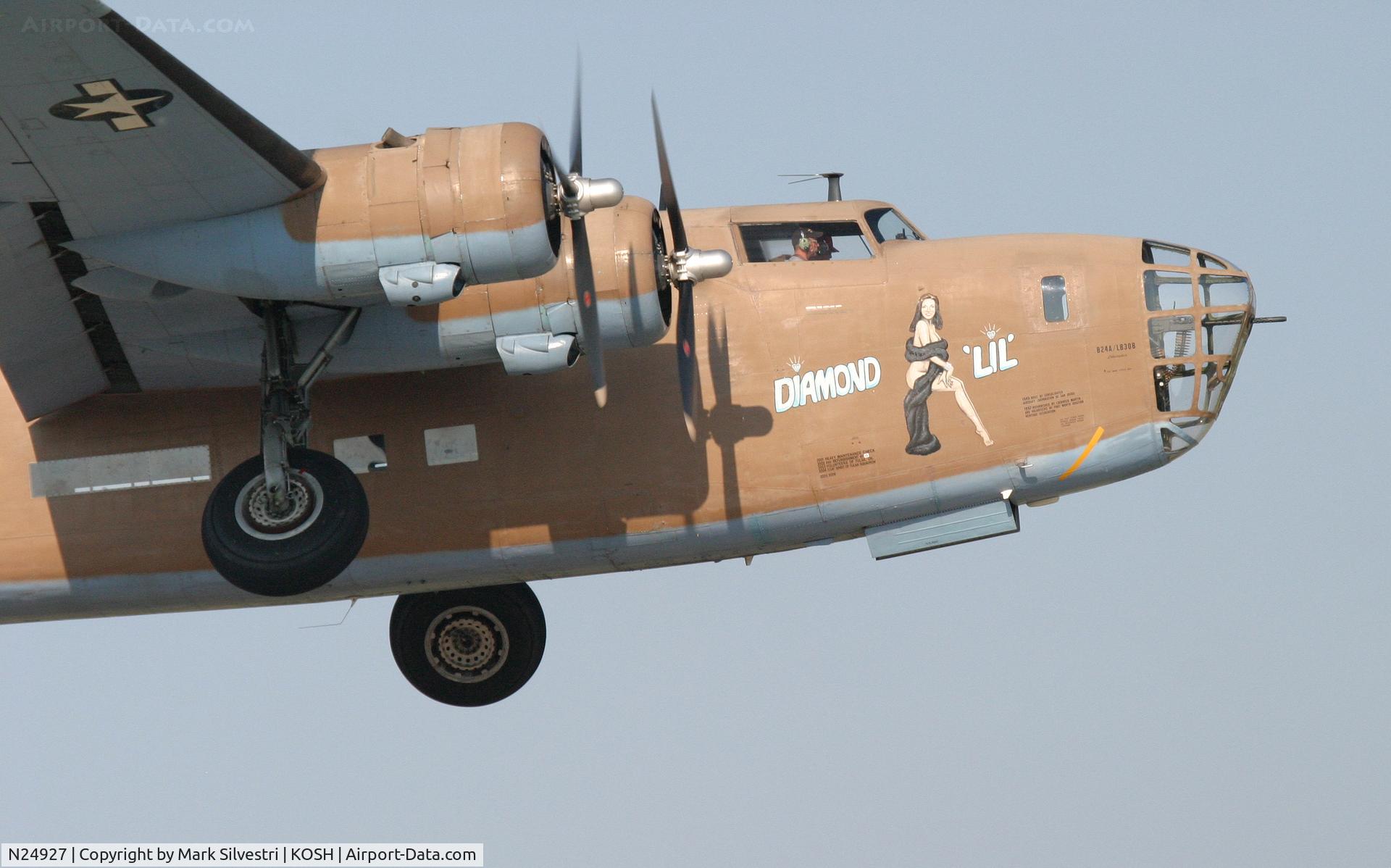 N24927, 1940 Consolidated Vultee RLB30 (B-24) C/N 18, Oshkosh 2006