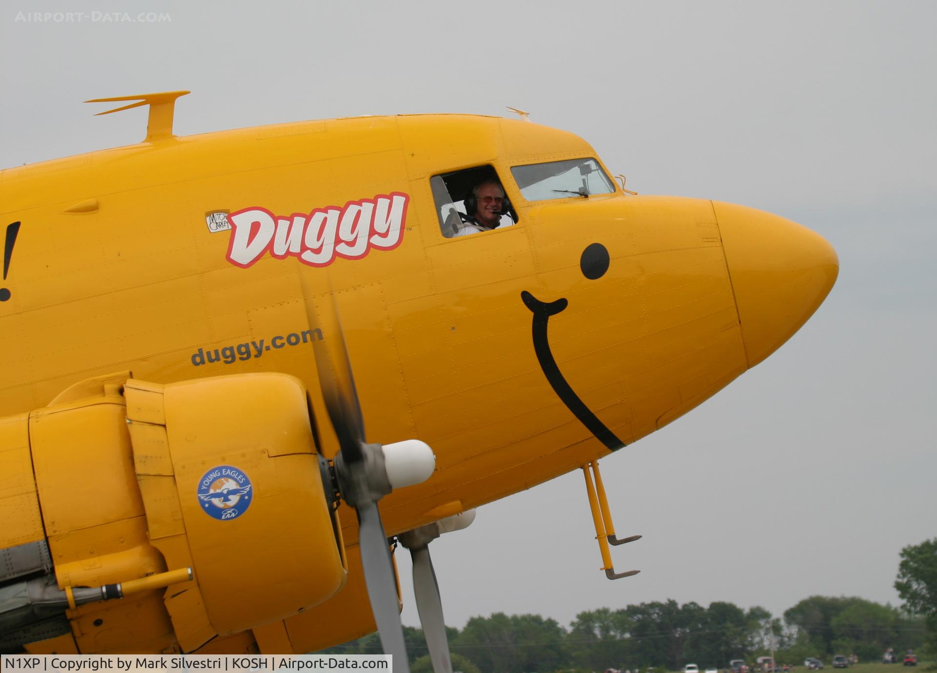 N1XP, 1942 Douglas DC3C-S1C3G (C-47) C/N 4733, Oshkosh 2006