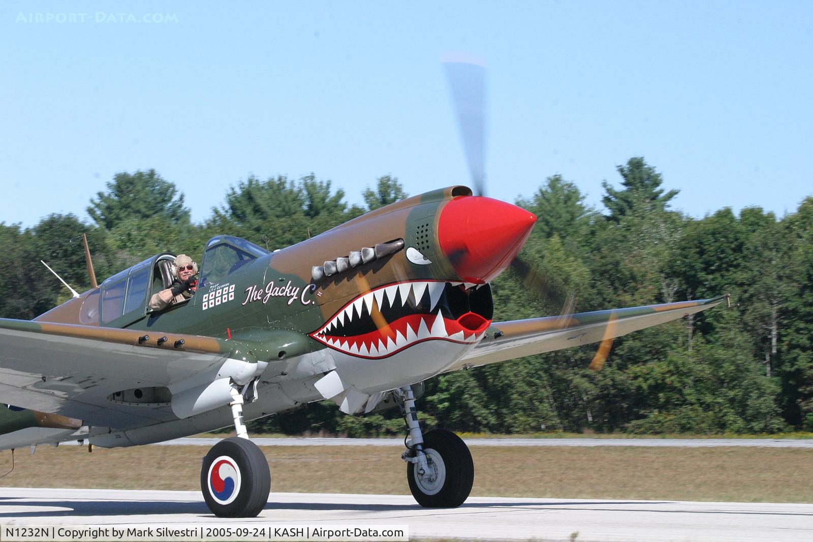 N1232N, 1943 Curtiss P-40N Warhawk C/N 27483, Daniel Webster College Airshow 2005