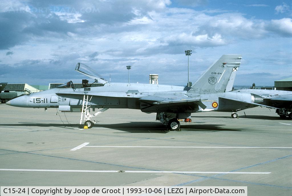 C15-24, McDonnell Douglas EF-18A Hornet C/N 0583/A490, Seen during 1993: a flightline packed with Hornets.