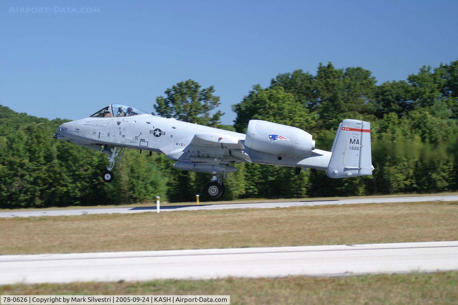 78-0626, 1978 Fairchild Republic A-10A Thunderbolt II C/N A10-0246, Daniel Webster College Airshow 2005