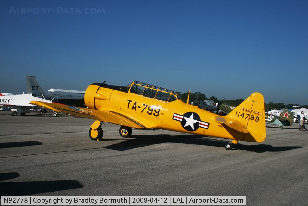 N92778, North American AT-6G Texan C/N 182-486 (51-14799), Taken at the 2008 Sun-N-Fun Fly-In.