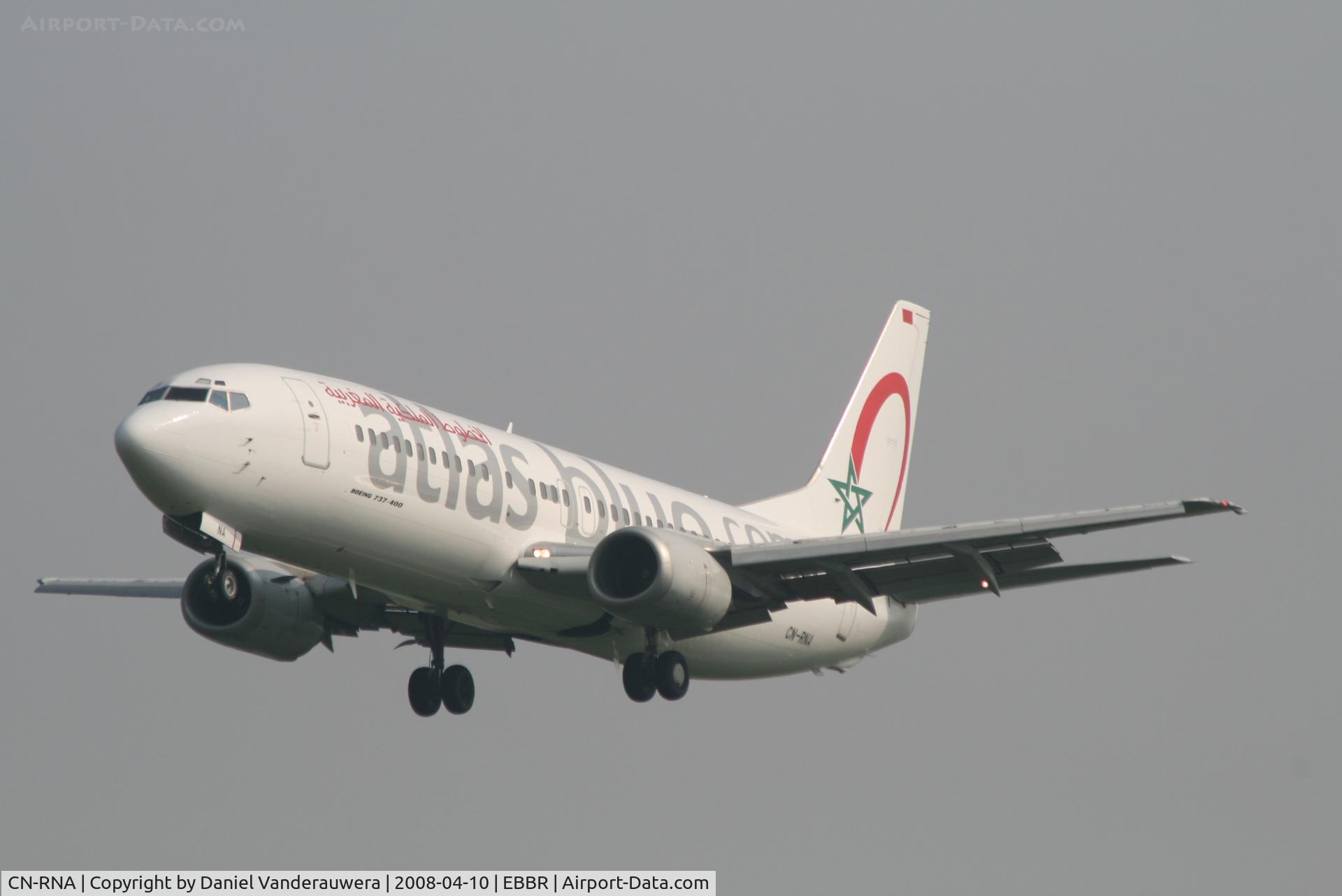 CN-RNA, 1993 Boeing 737-4B6 C/N 26531, arrival of flight 8A426 to rwy 25L - new livery