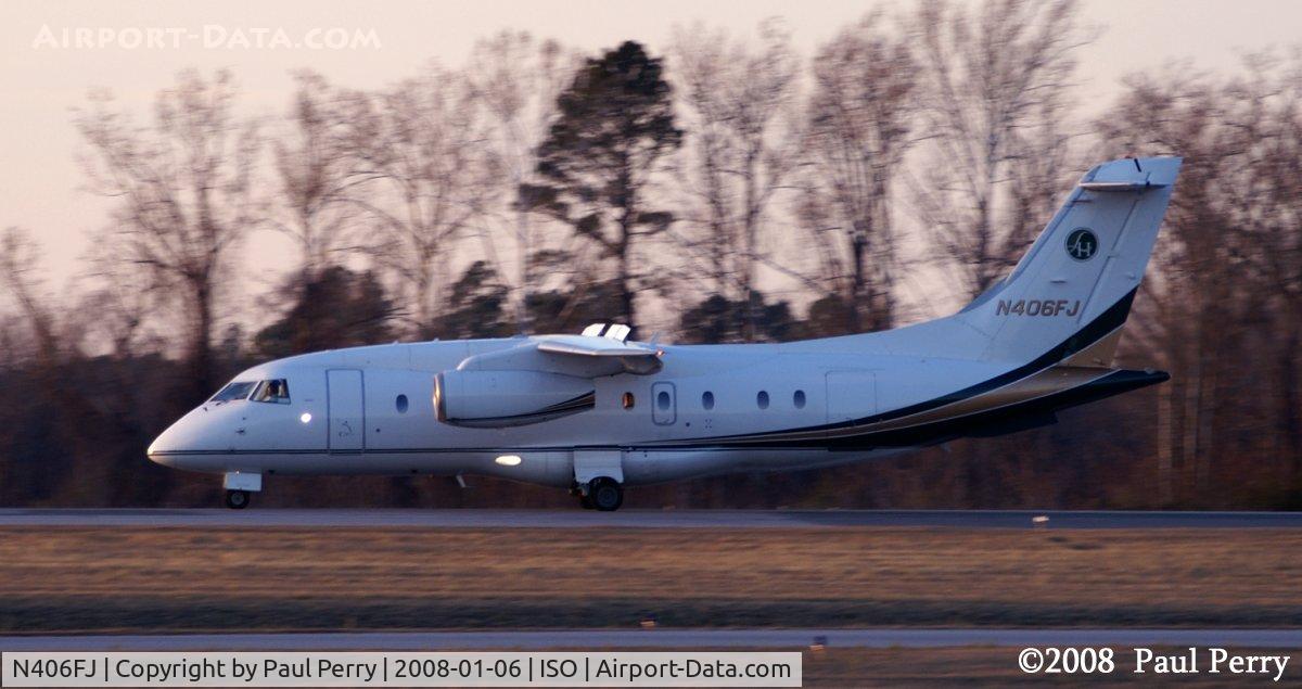 N406FJ, 2000 Fairchild Dornier 328-300 328JET C/N 3156, Flaps, spoilers...its all hanging out