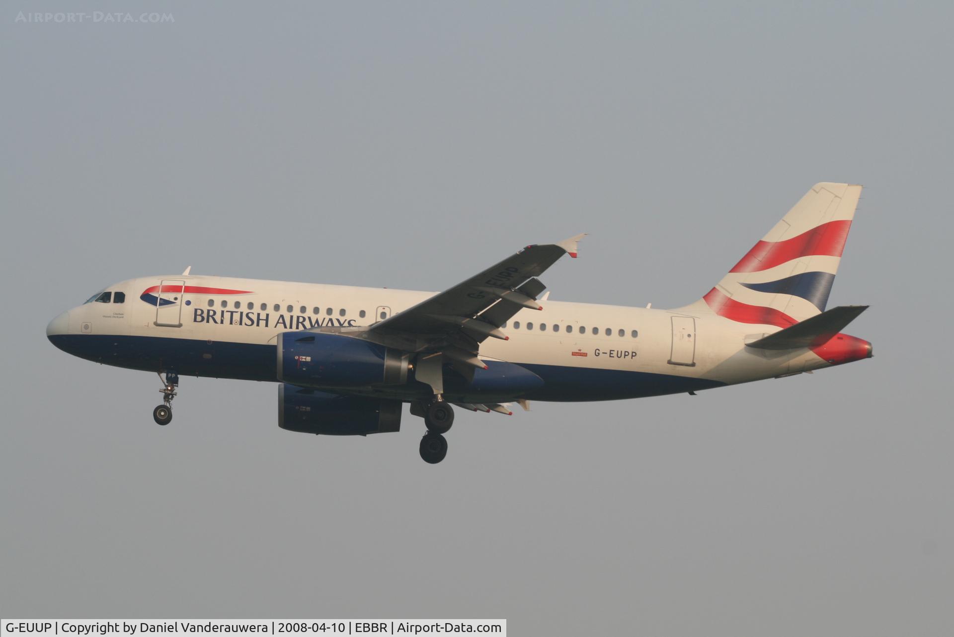 G-EUUP, 2003 Airbus A320-232 C/N 2038, arrival of flight BA388 to rwy 25L