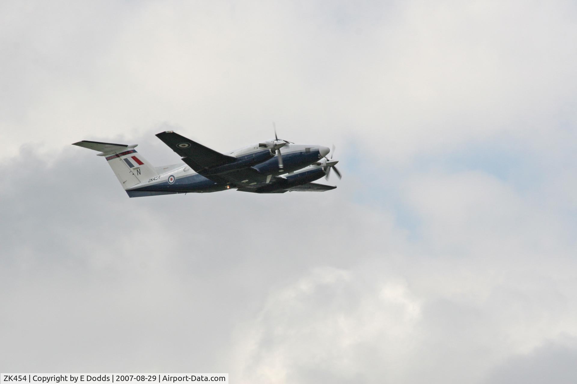ZK454, 2003 Raytheon B200 King Air C/N BB-1835, Flying in Lincolnshire