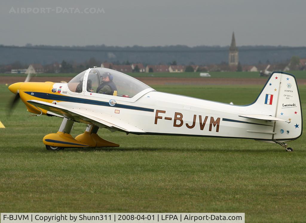 F-BJVM, 1962 Scintex CP-301-C3 Emeraude C/N 591, Ready for a new light flight over the airfield... Thanks to the pilot to have posed during these pics :-)