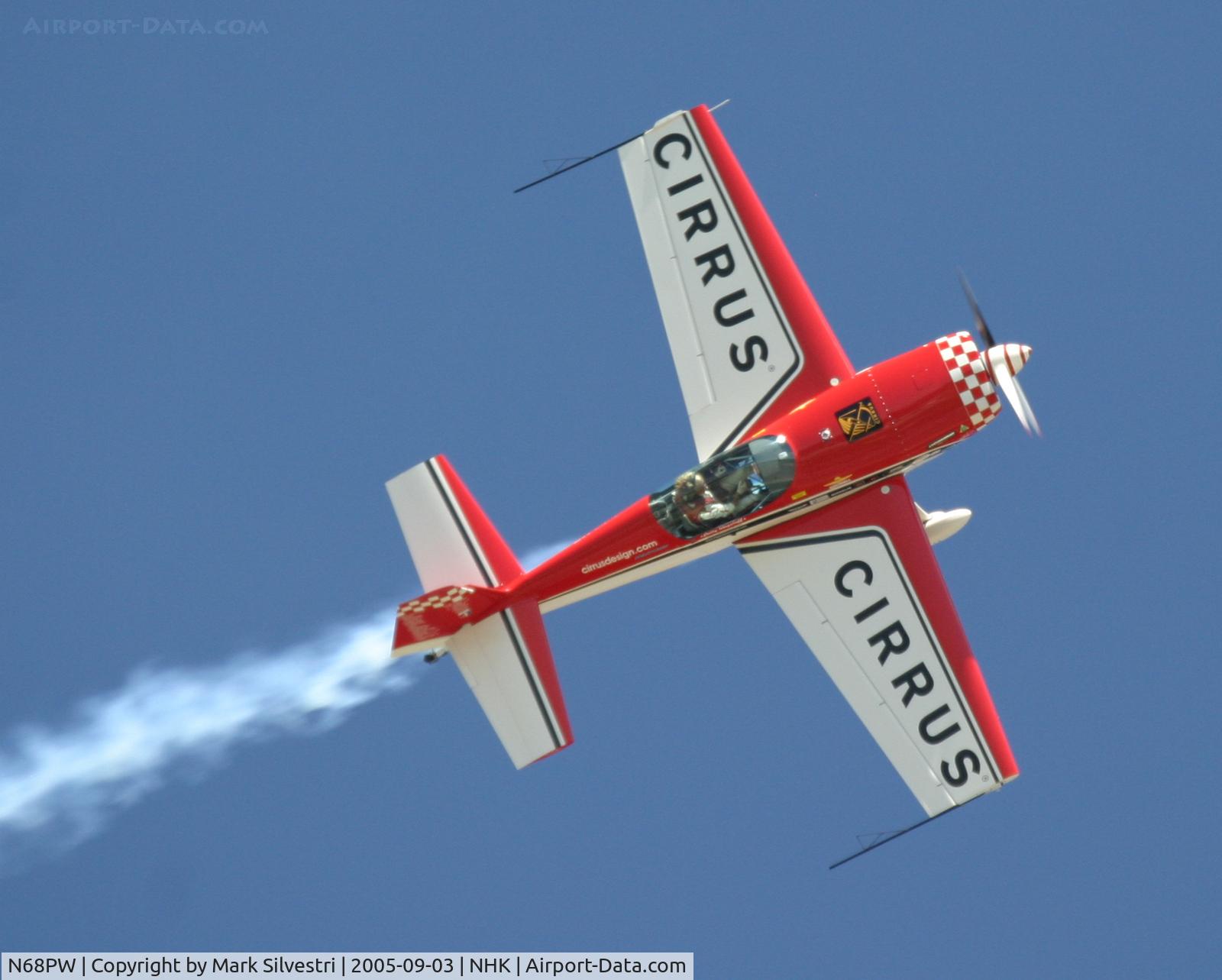 N68PW, Extra EA-300S C/N 030, Patuxent River NAS 2005