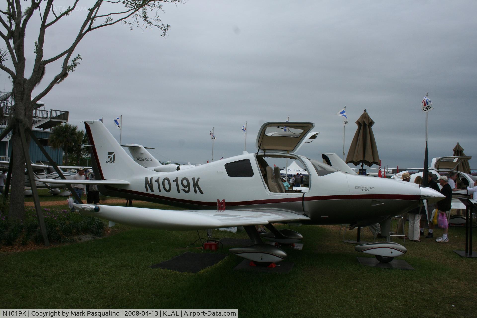 N1019K, 2008 Cessna LC42-550FG C/N 421004, Cessna 350