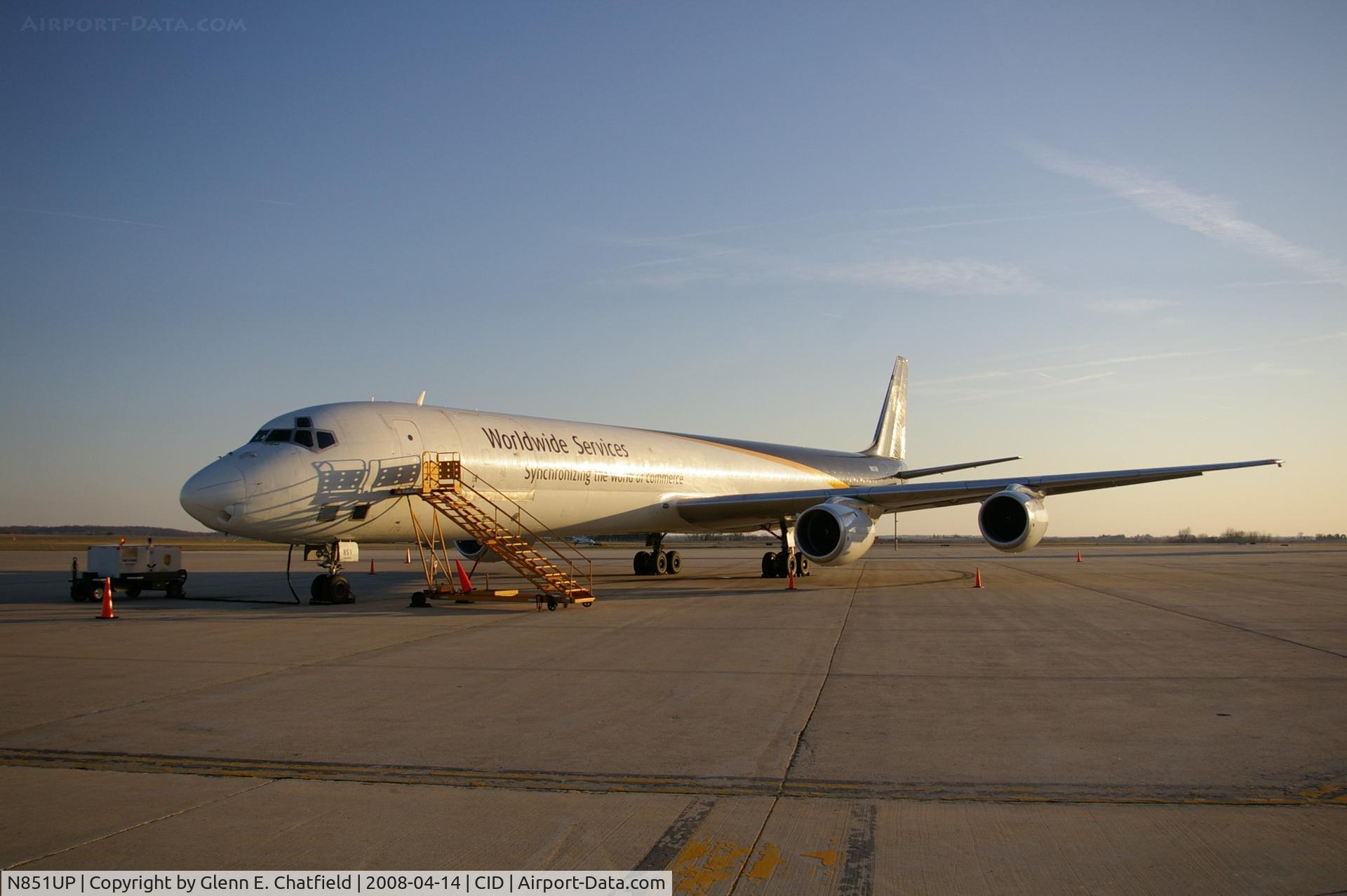 N851UP, 1969 Douglas DC-8-73F C/N 46051, On the freight ramp.  I was escorted by a kind gentleman who was the mechanic/crew chief