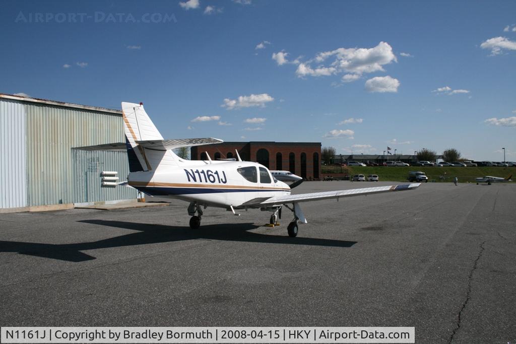 N1161J, 1974 Aero Commander 112 C/N 161, A great day to take pictures.