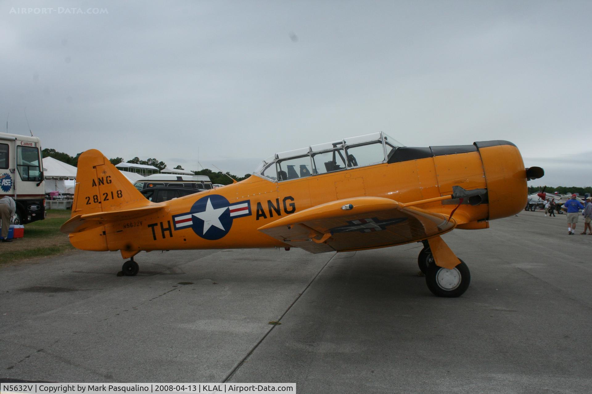 N5632V, 1957 North American T-6G Texan C/N 197-022, North American T-6G