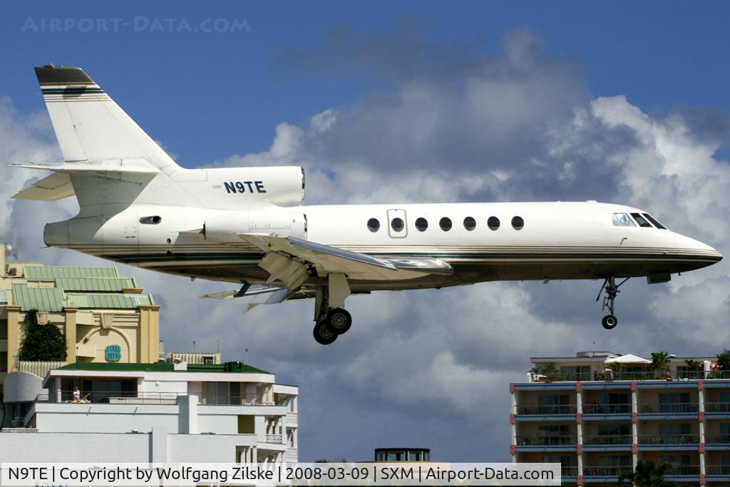 N9TE, 1980 Dassault Falcon 50 C/N 17, visitor