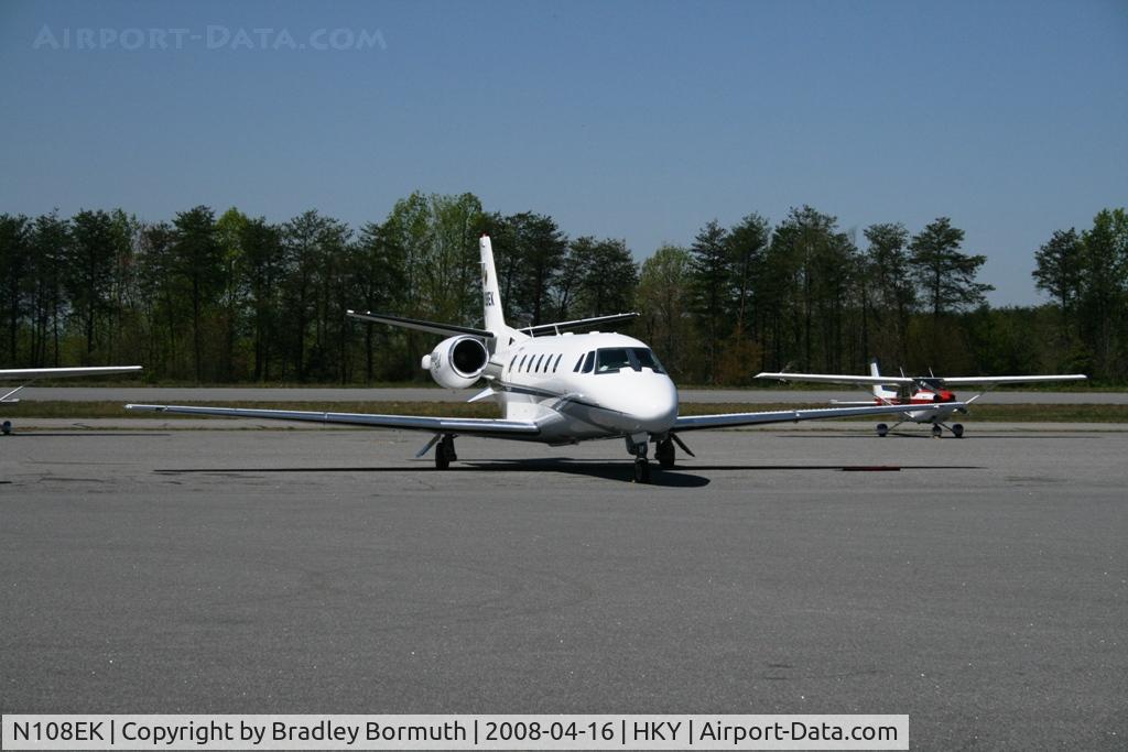 N108EK, 1999 Cessna 560 Citation Excel C/N 560-5032, A great day to take pictures.