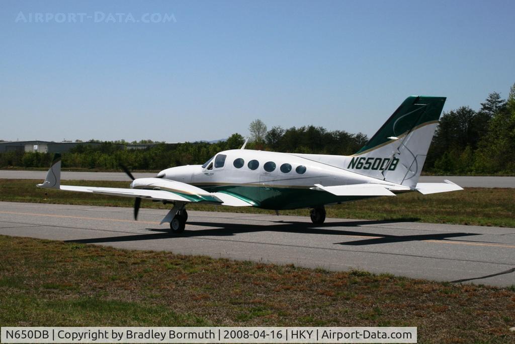 N650DB, 1982 Cessna 414A Chancellor C/N 414A0853, A great day to take pictures.