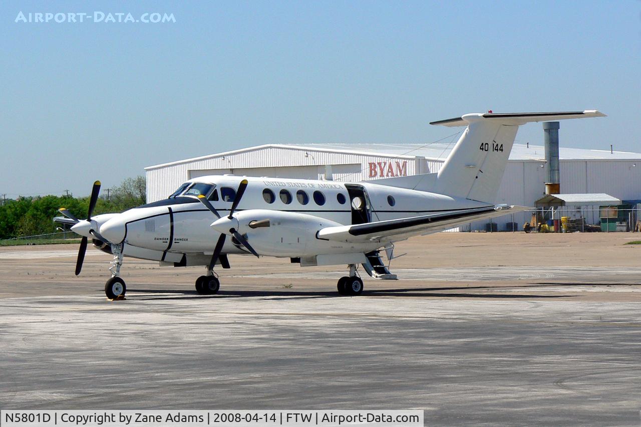 N5801D, Beech C-12 C/N BL-074, USAF C-12F Huron 84-0144 operated as N5801D - http://cgibin.rcn.com/jeremy.k/cgi-bin/gzUsafSearch.pl?target=144&content=C-12