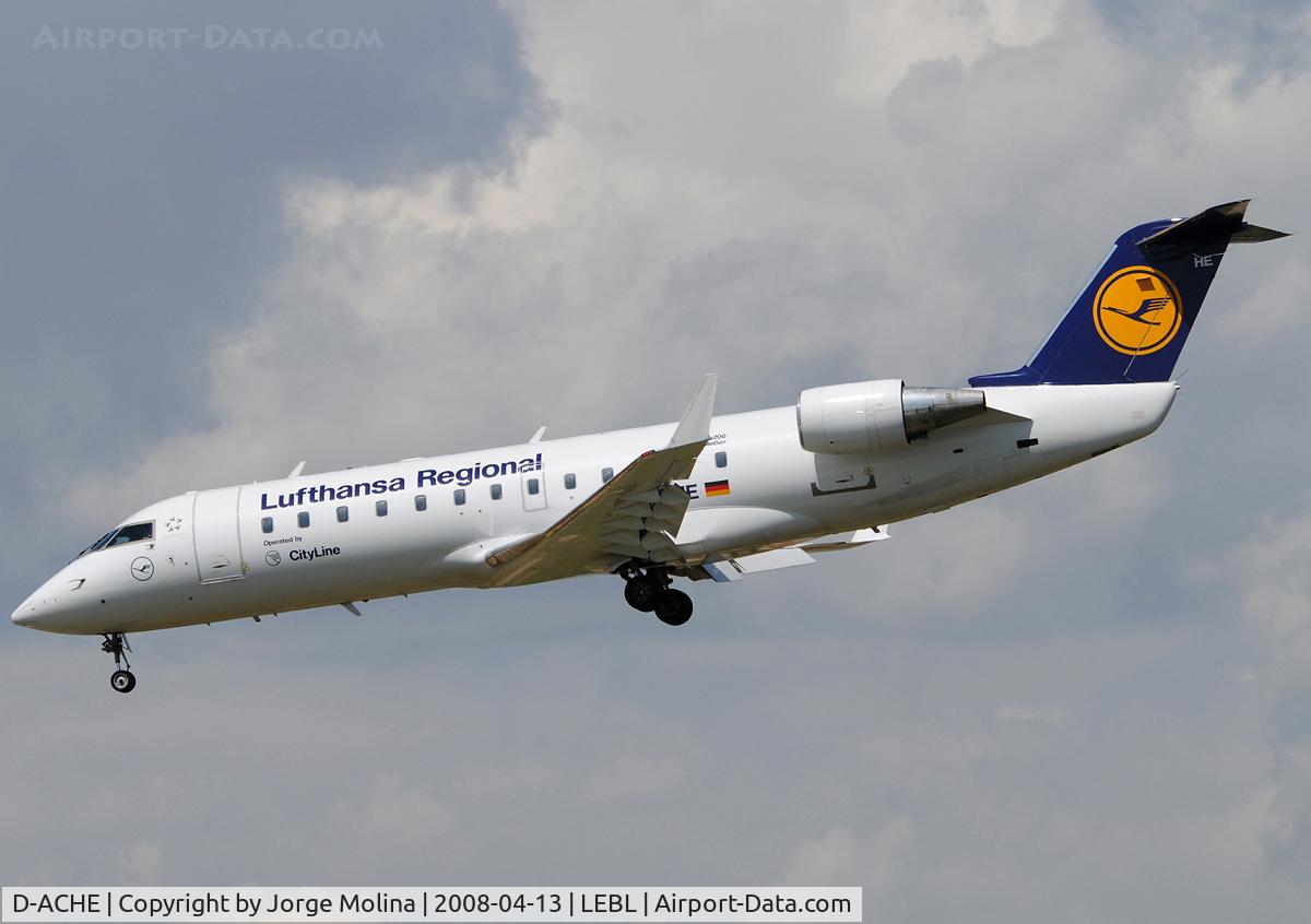 D-ACHE, 2000 Canadair CRJ-200LR (CL-600-2B19) C/N 7407, Clear to land RWY 25R.